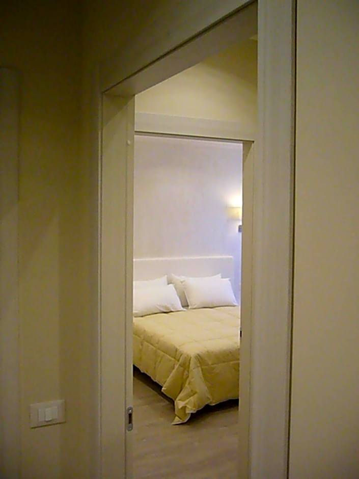 Grignetti Bed