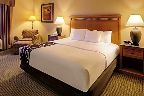 2 Queen Beds Non-Smoking