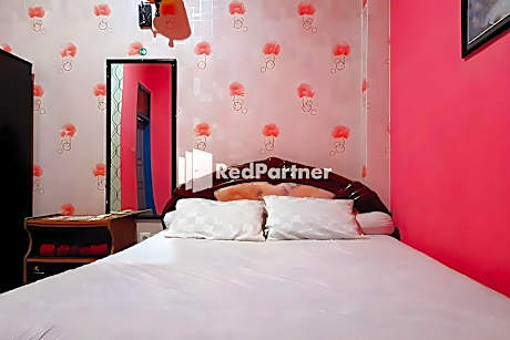 Hotel Rosichan Bau Bau Mitra RedDoorz