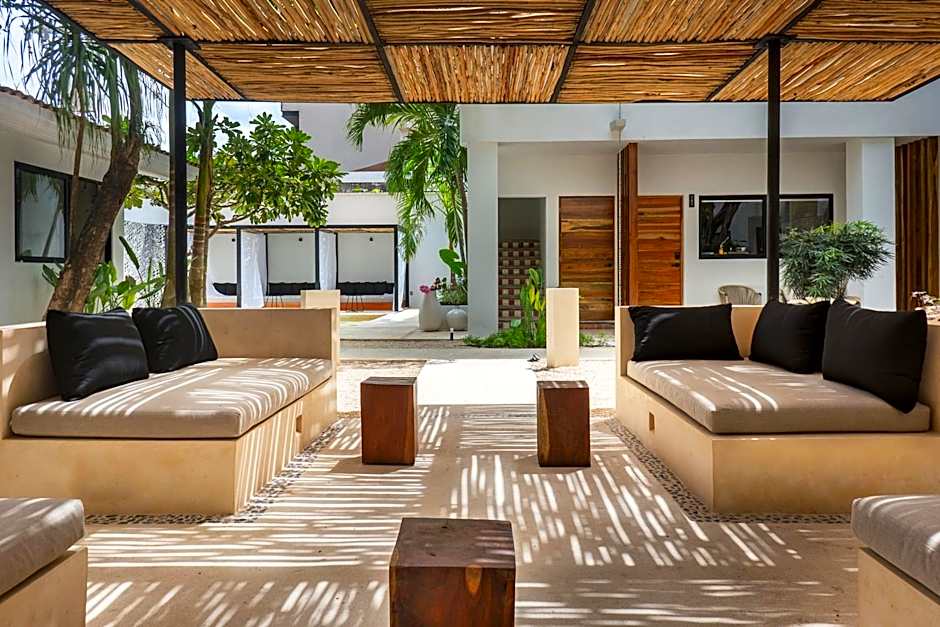 Hotel Aalada Playa del Carmen
