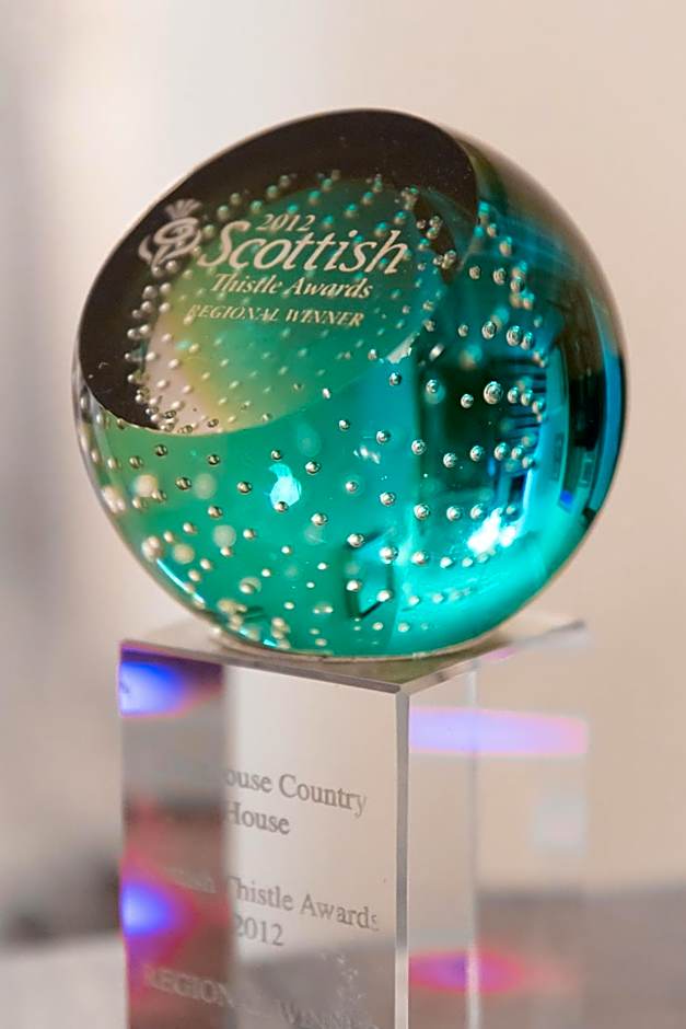 Whitehouse Country House