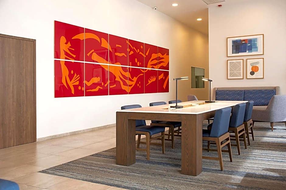 Holiday Inn Express Guadalajara Iteso By IHG