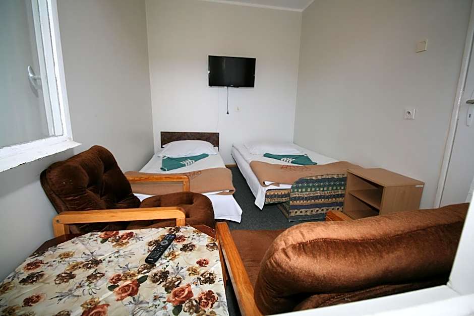 OW Gromada Pod Topolami