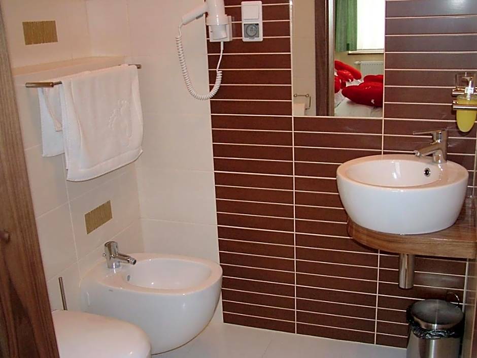 Hotel Szarlota - Kompleksowo na Kaszubach