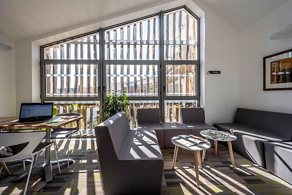 ATHOME RESIDENCE ET SPA