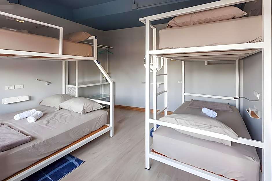 The Moon Hostel Huahin