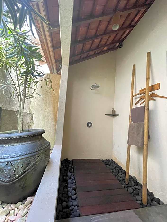 PinkCoco Uluwatu - Constant Surprises & for Cool Adults Only