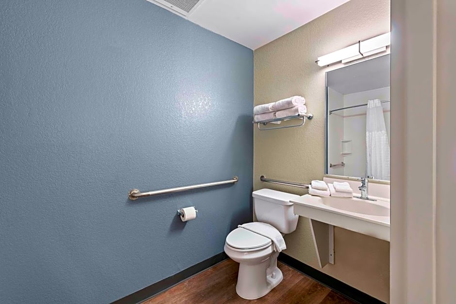 Extended Stay America Suites - Charlotte - University Place