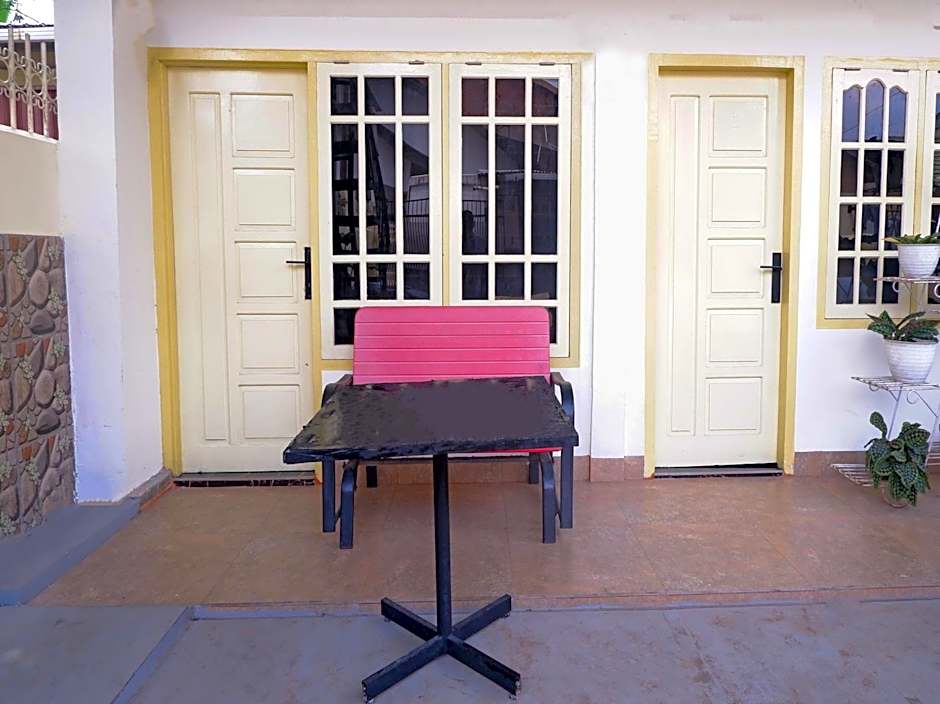 OYO Life 92632 Kost Pondok Kito