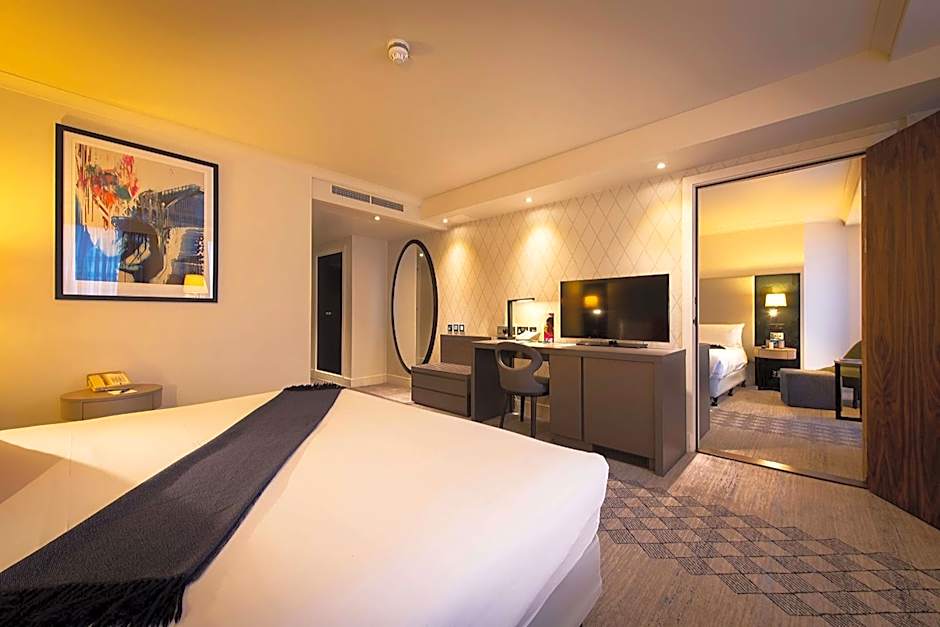 DoubleTree by Hilton London Kensington