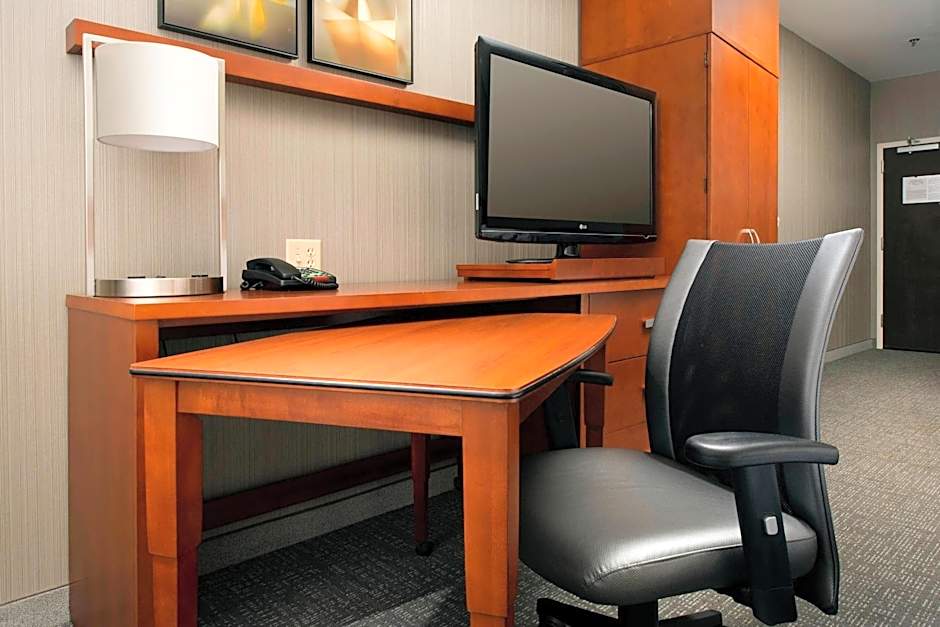 Courtyard by Marriott Wichita Falls