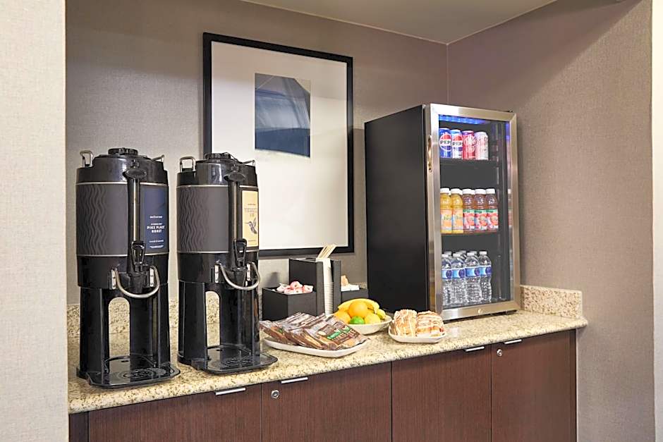 Courtyard by Marriott Kansas City Overland Park/Metcalf, South of College Boulevard