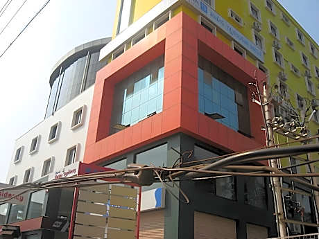 Hotel Marina Residency