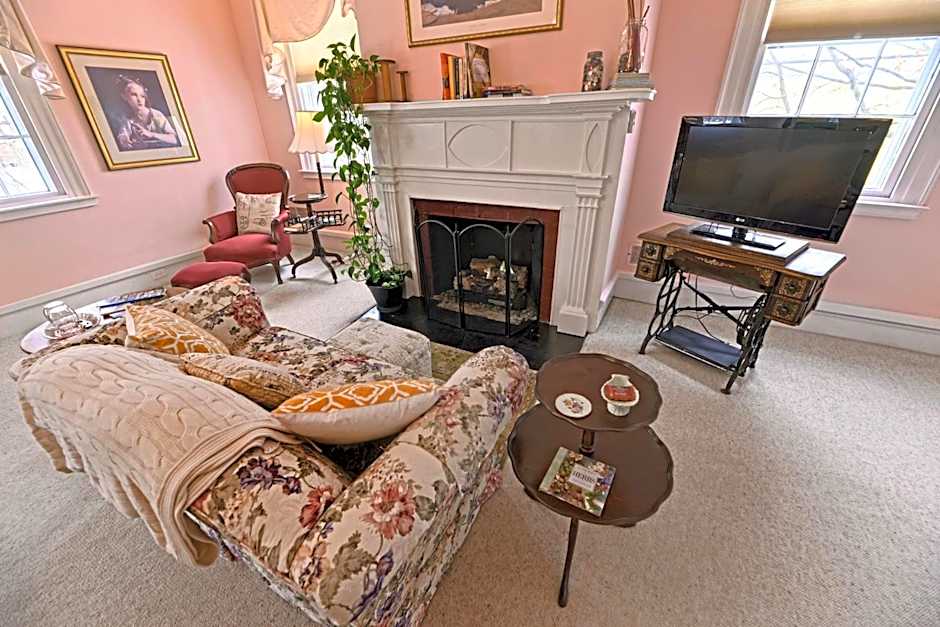 The Bed and Breakfast at Oliver Phelps