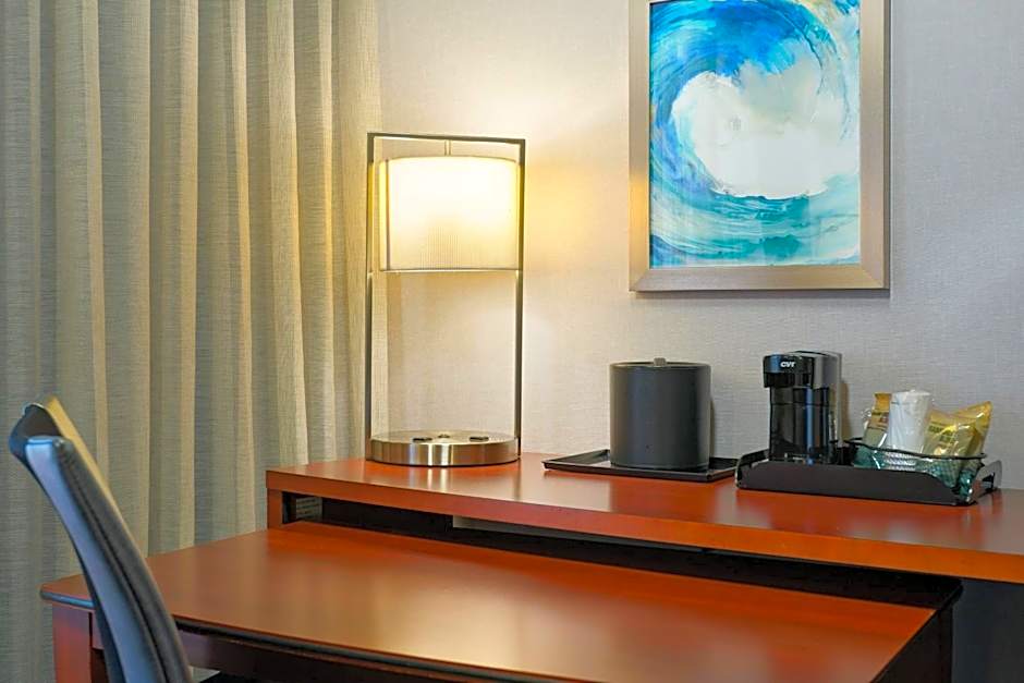 Courtyard by Marriott San Diego Old Town