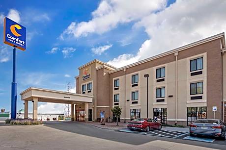 Comfort Inn & Suites