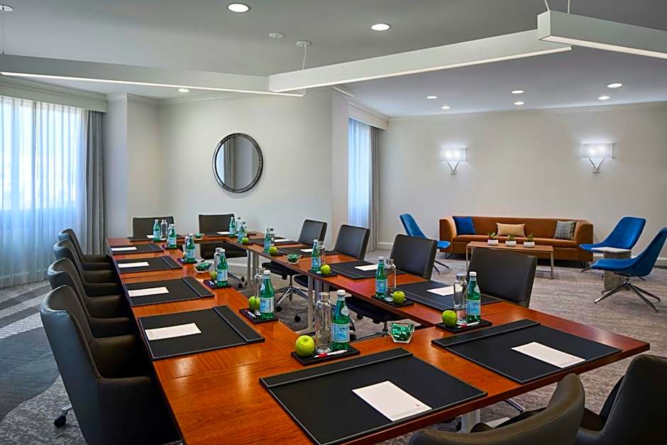 Washington Dulles Marriott Suites