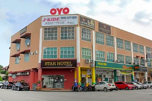 OYO 90035 Star Hotel