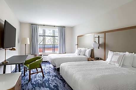 Guest room, 2 Queen, City view