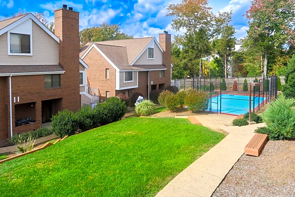 Tysons Corner suites