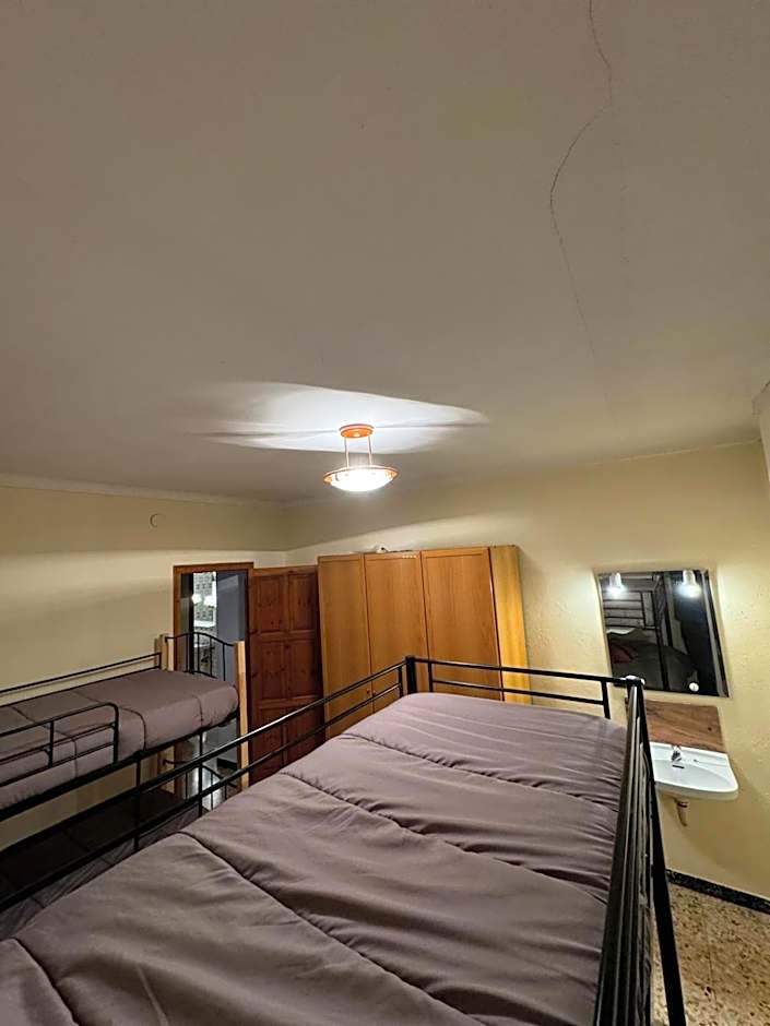 L Esquella Restaurante hostal