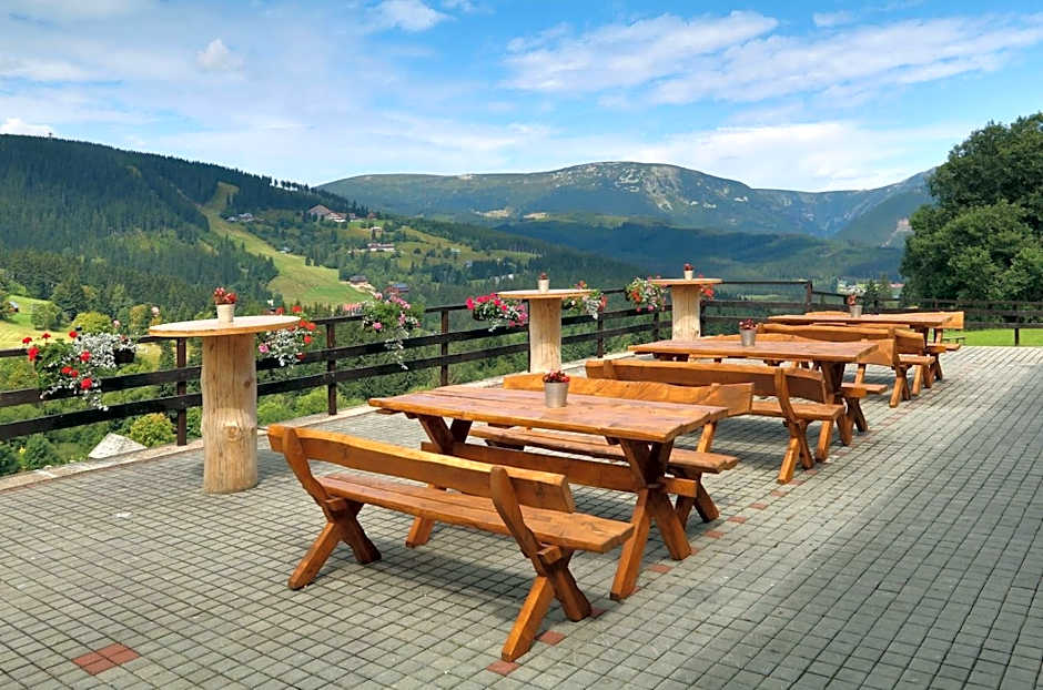 Horský hotel Žižkova bouda