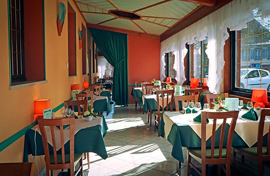 Logis Hotel Restaurant Hostellerie de l'Etoile