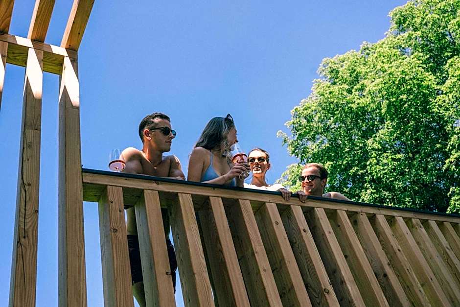 Karlingerhaus Hotel Hostel Home