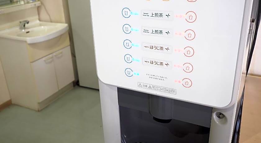 Shin Osaka Youth Hostel