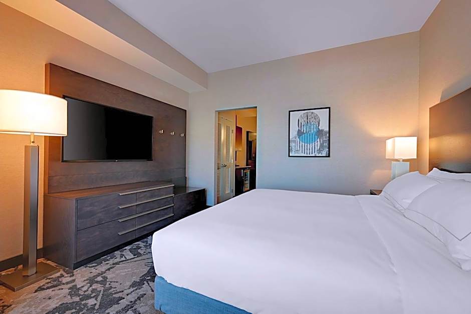 DoubleTree by Hilton Denver International Airport