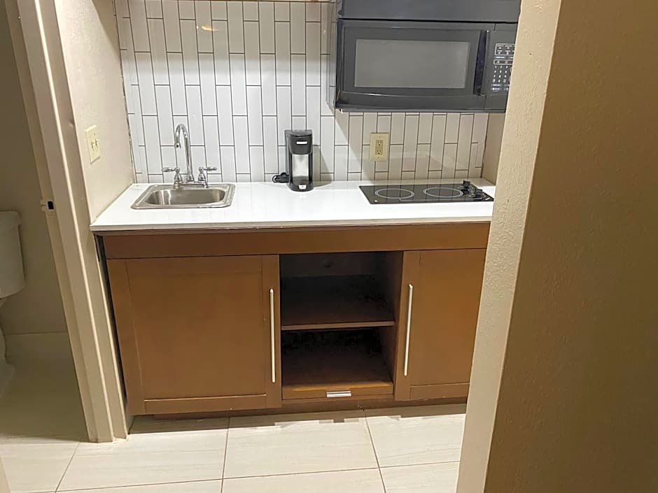 Baymont by Wyndham Odessa University Area