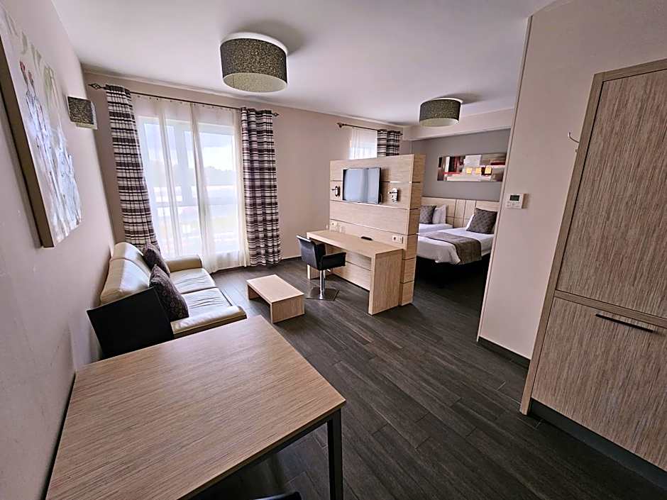 ibis Styles Charleroi Airport Aero 44
