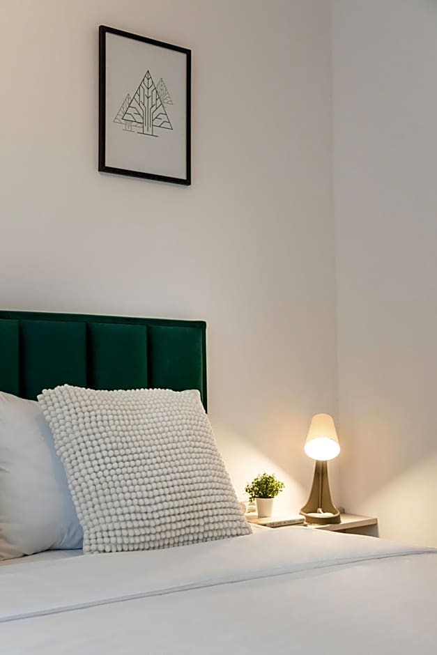Modern City Residences - Free Private Parking