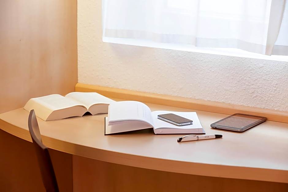 Ibis Borehamwood Hotel