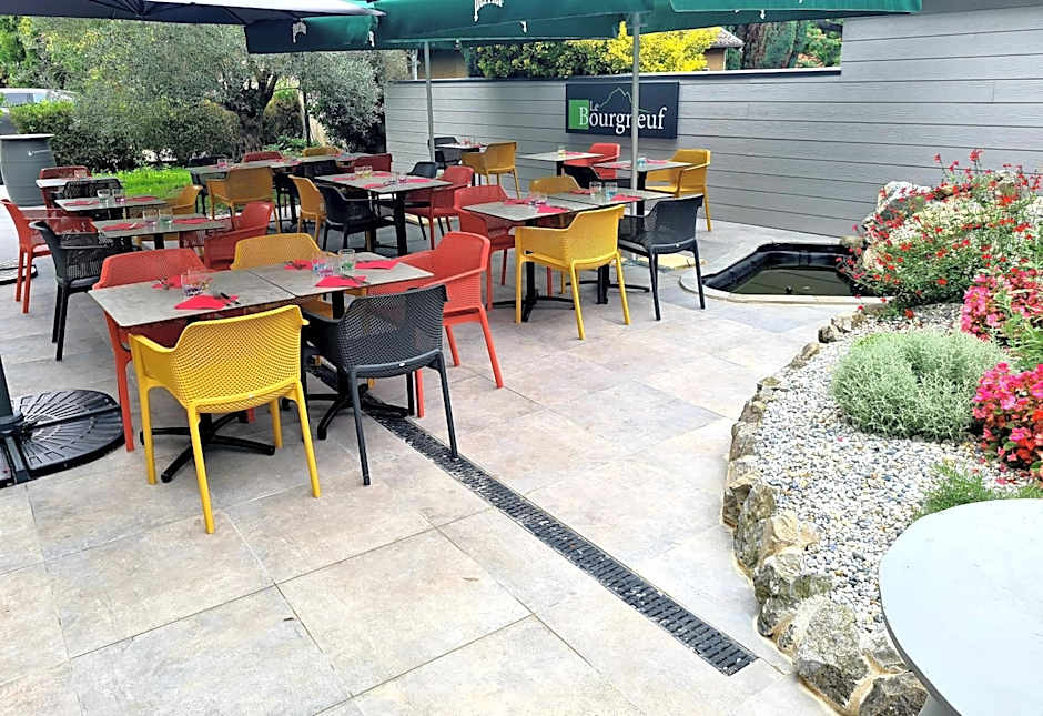 Hotel Restaurant Le Bourgneuf