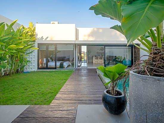 Mile Stone Villa