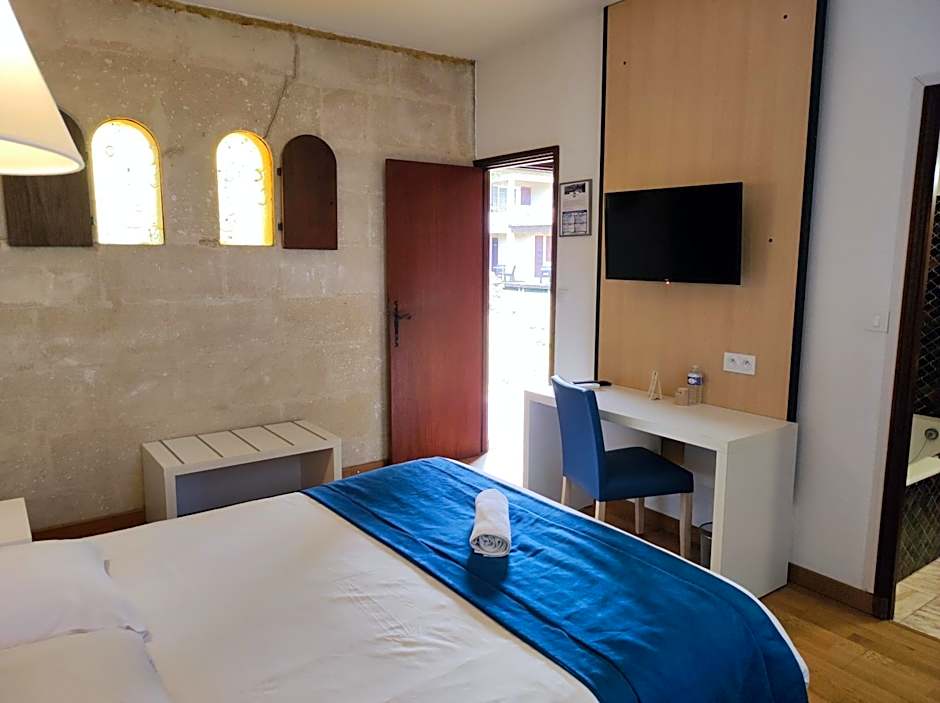 Hôtel et Appart'Hôtel Le Relais Du Val D'Orbieu