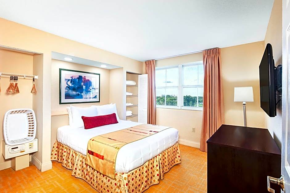 Vacation Village at Bonaventure