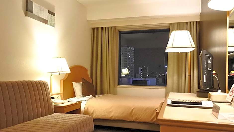 Cypress Garden Hotel