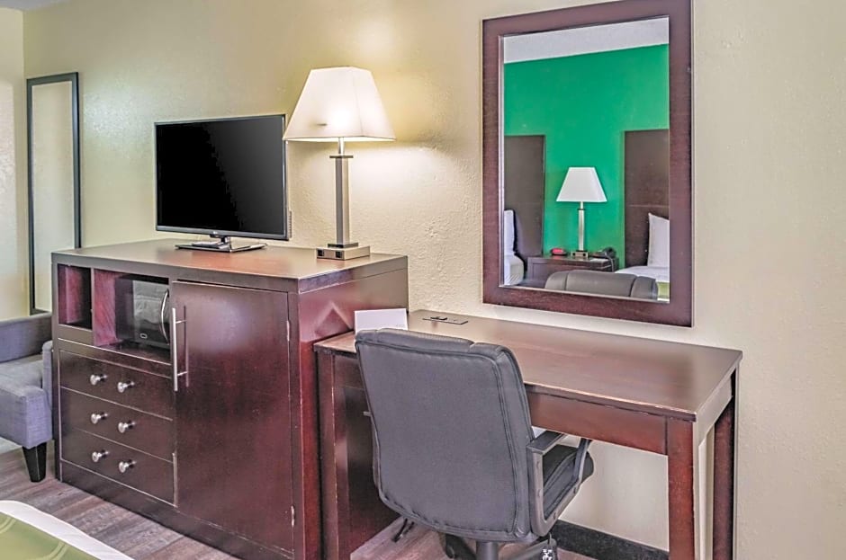 Quality Inn Charleston - West Ashley