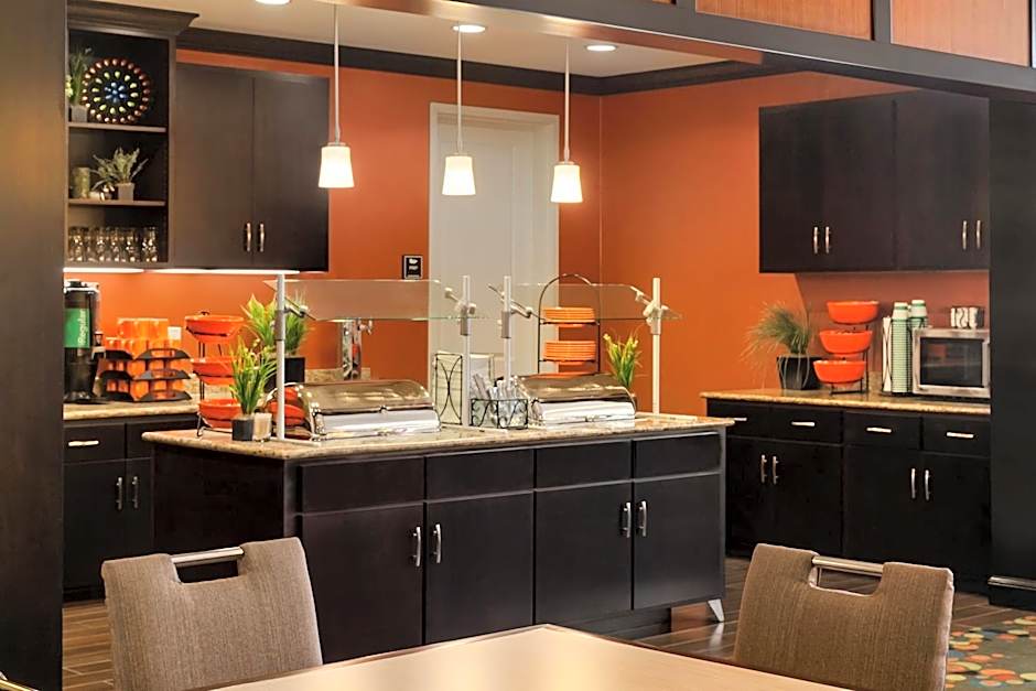 Homewood Suites By Hilton Joplin
