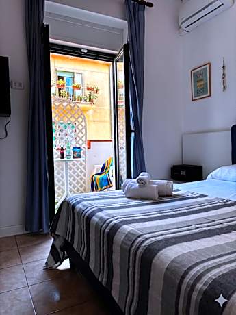 Double Room with Balcony and Sea View