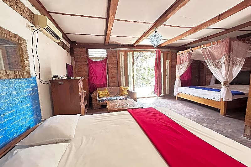 Hotel O Prawirotaman Near Keraton Yogyakarta Formerly Chez Laelik Guesthouse