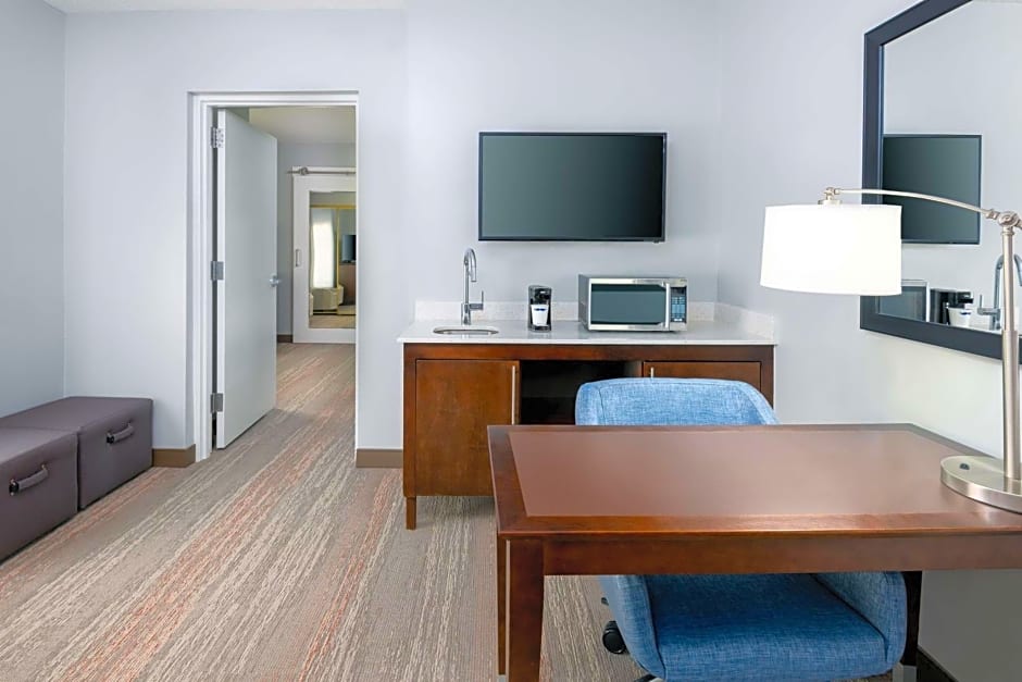 Hampton Inn By Hilton Charlotte-Uptown