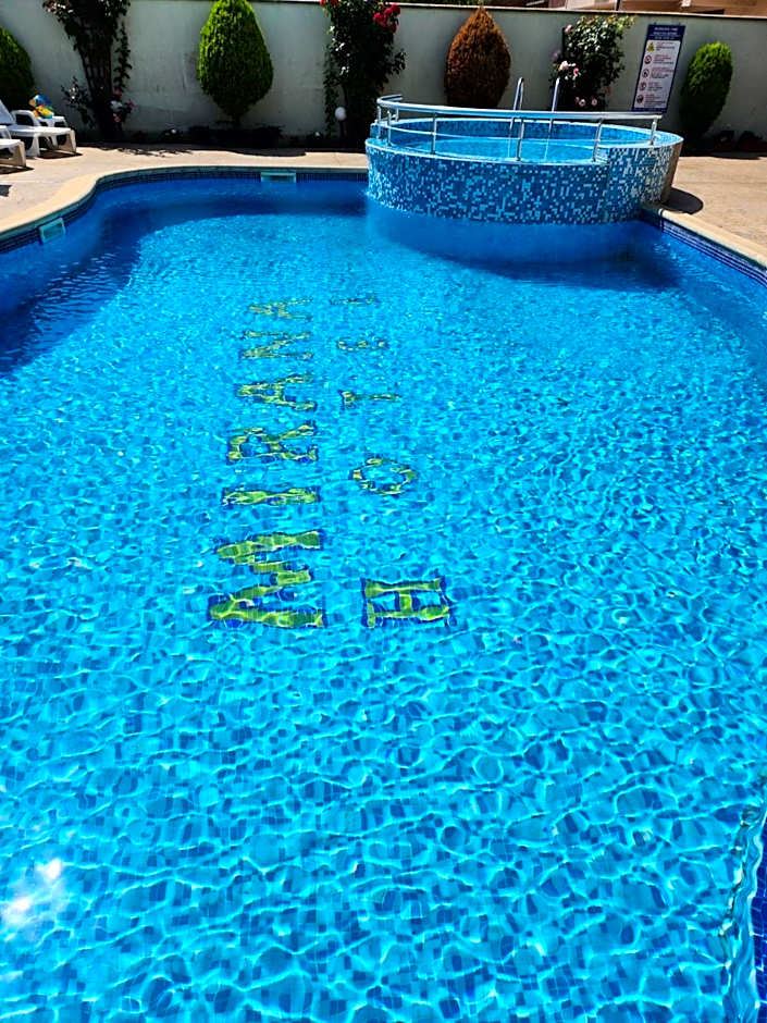 Mirana Family Hotel