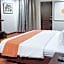 RedDoorz Plus @ Hotel Esse
