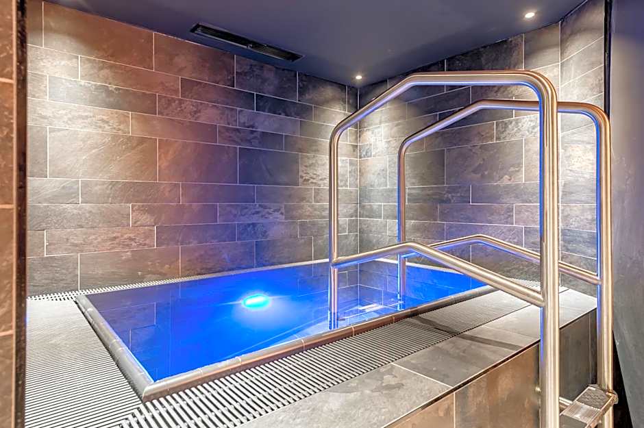 Aktiv- & Wellnesshotel Bergfried