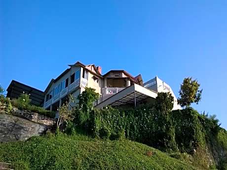 Hotel Udai Garh (A Family Hotel)