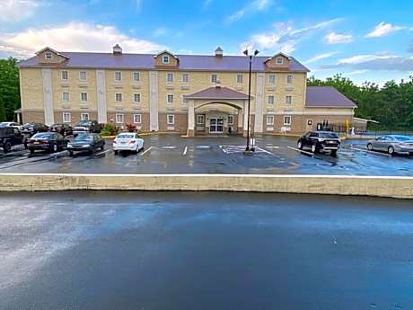 Jonestown Inn