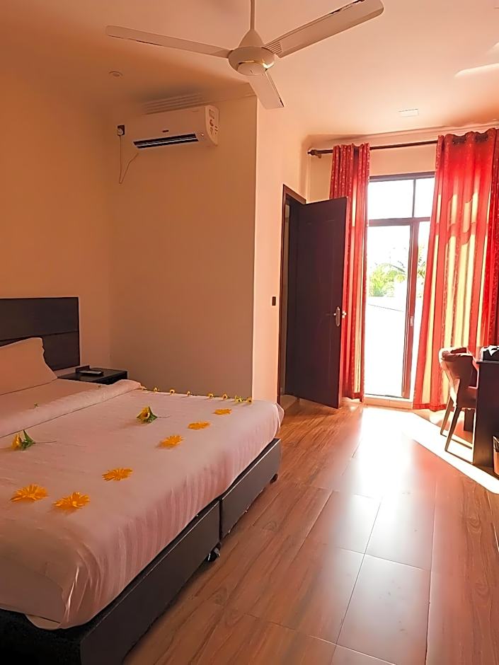 Whiteshell Island Hotel & Spa at Maafushi